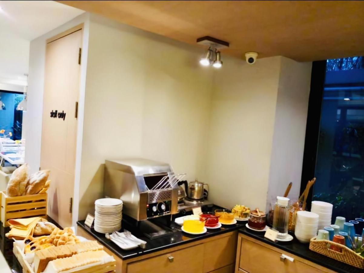 Alt Hotel Nana By Uhg Bangkok Dış mekan fotoğraf