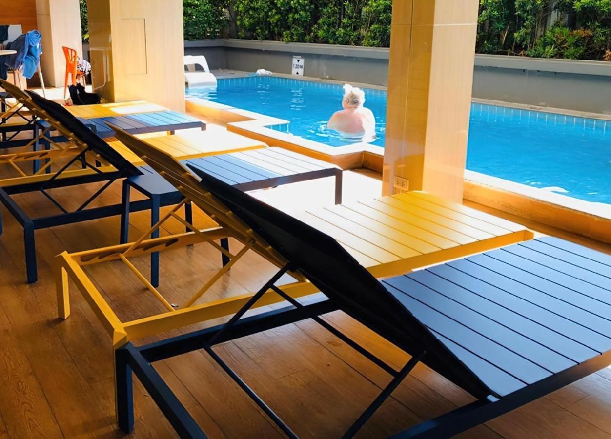 Alt Hotel Nana By Uhg Bangkok Dış mekan fotoğraf